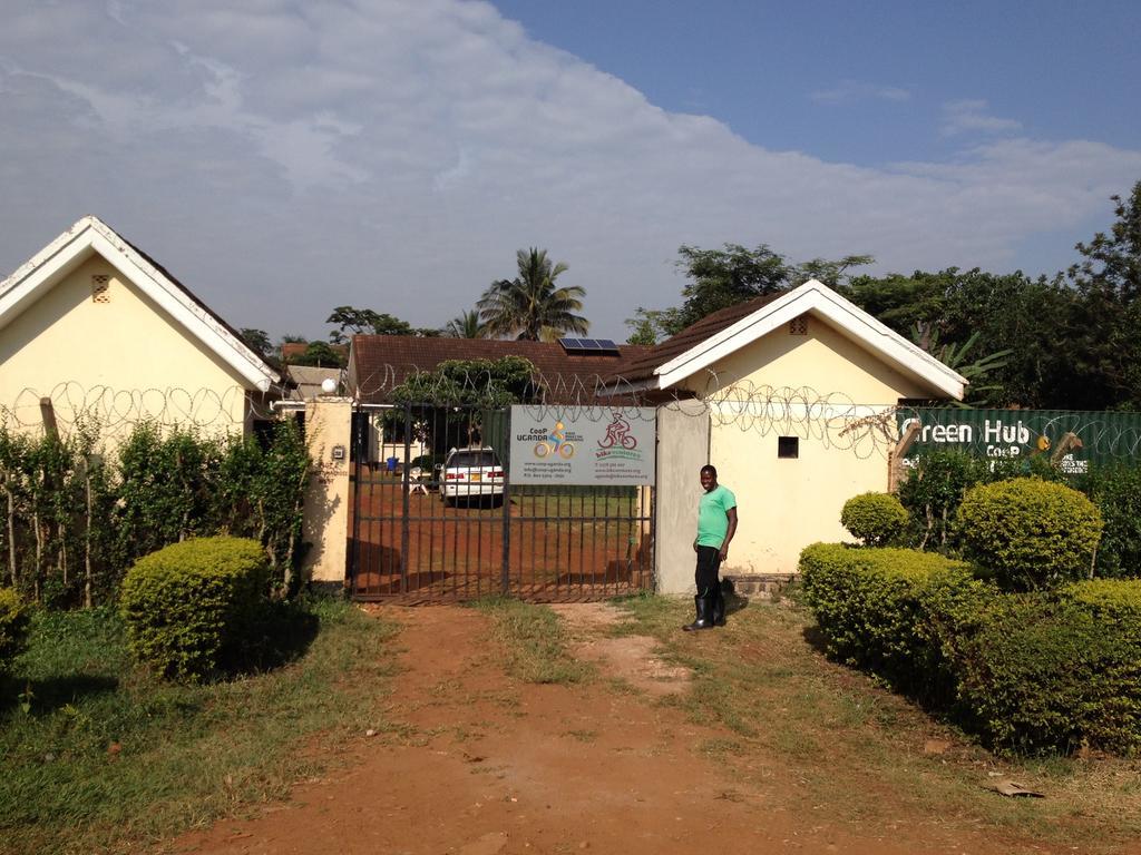 Bikeventures House Uganda Hotel Jinja Exterior foto